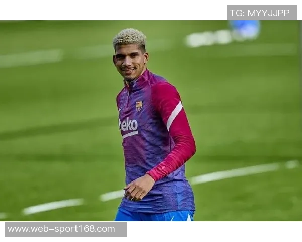 弗里克谈阿劳霍因病缺席阿拉维斯比赛强调全队需积极逼抢提升表现